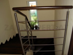 Die perfekte Lösung für Ihren Balkon-Geländer, Stiegen, Galerie, Büros, Terassen. Die perfekte Lösung für Ihren Balkon-Geländer, Stiegen, Galerie, Büros, Terassen.