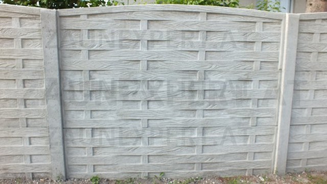 Betonzaun Aufbau Von Betonzaune Betonzaun Gunstig Inkl Montage